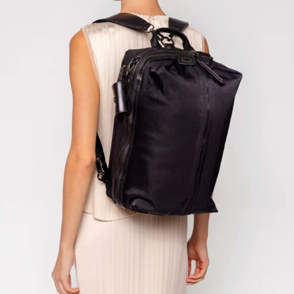 Cara's studio 2 backpack in black - Picture 1 of 13